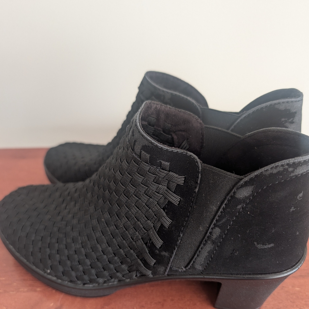 Steve Madden Black Textured Ankle Booties